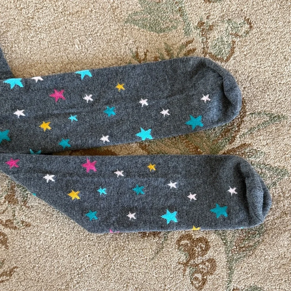 Girls Target gray and Multicolor Star Pattern Kids Tights. Never wore. Size 7-10